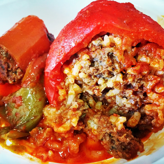 פלפלים ממולאים