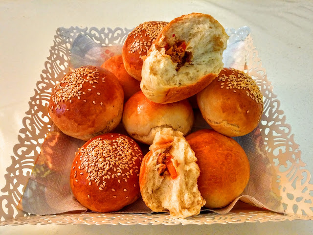 לחמניות בטונה