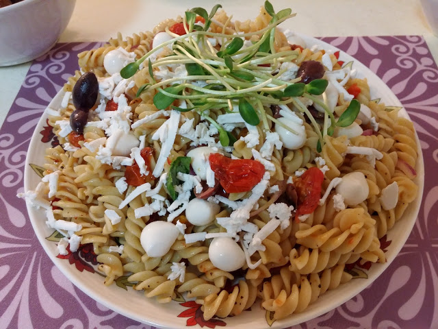 סלט פסטה קר