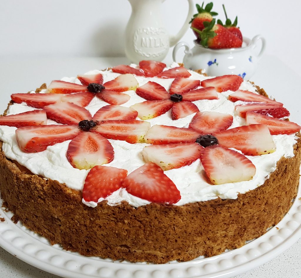 עוגת גבינה במעטפת בצק פריך